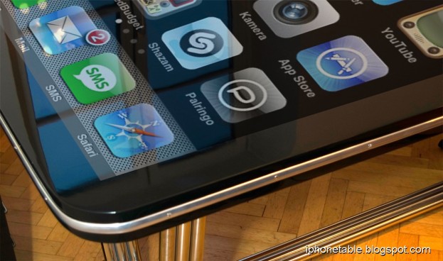 iPhone table